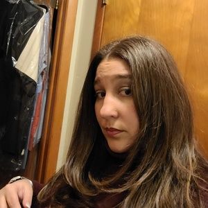 Meet your Posher, Denise